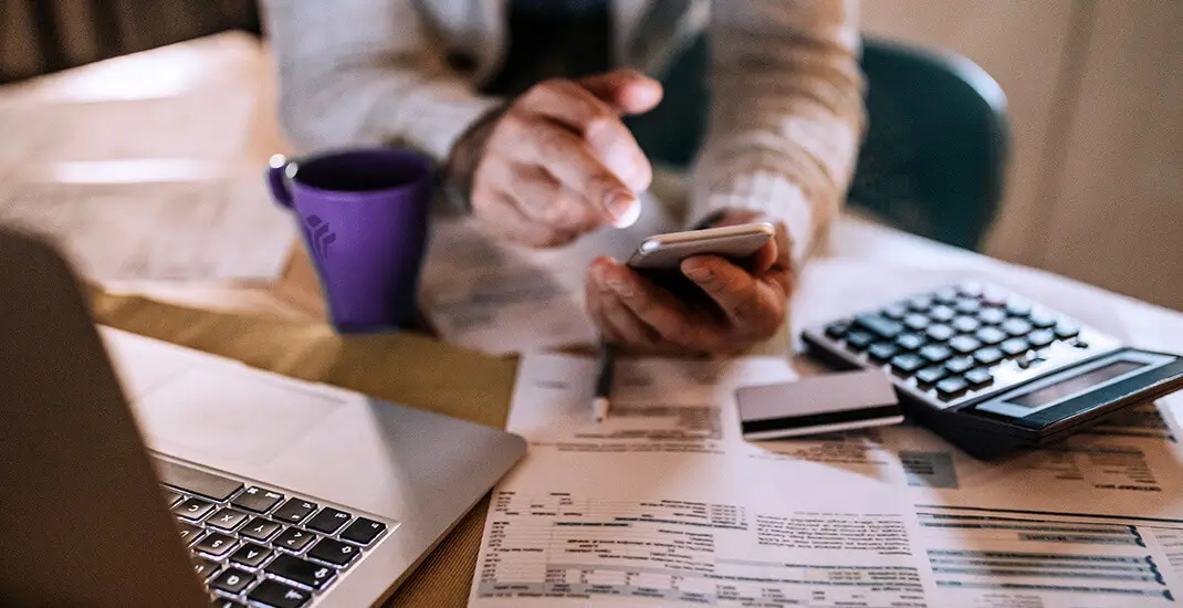 How to Afford College as a Working Adult: 4 Things to Consider.