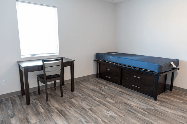 lloyd street sample bedroom