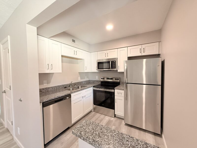 One Bedroom Kitchen