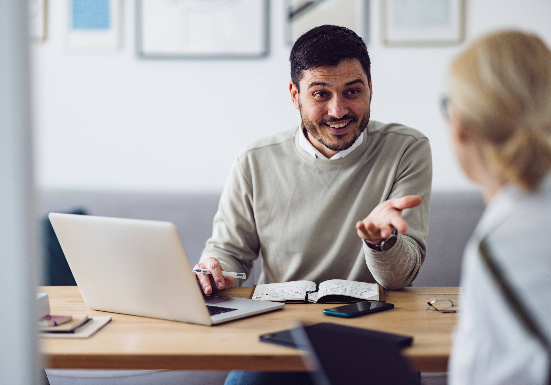 student talking with hands