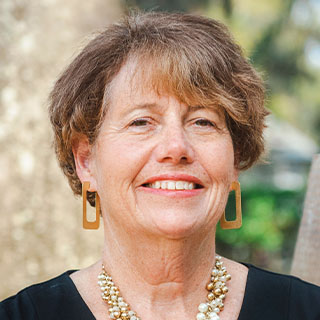 Professor Cynthia Nye headshot